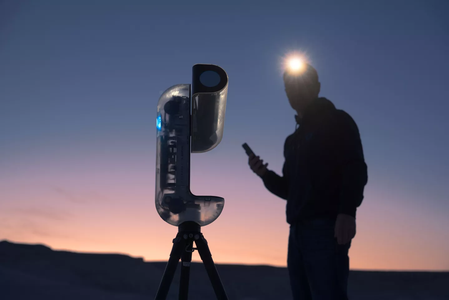 Inteligentní dalekohled Vespera II x_edice pracuje s mobilní aplikací