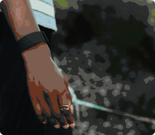 Náramek je navržen tak, aby přesně zachytil minutová gesta pro řadu akcí